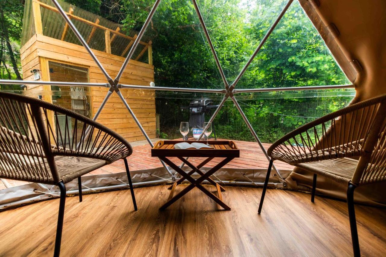 Solace Glamping 2 Sevierville Extérieur photo